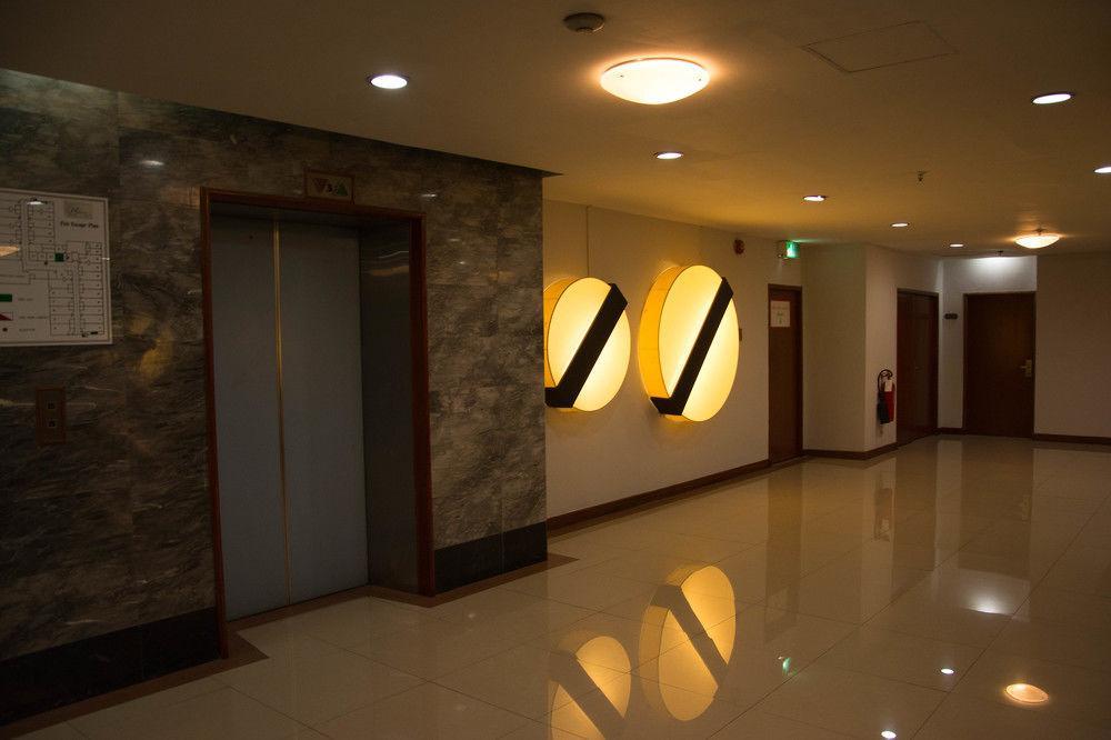 Maxx Hotel Bangkok Exterior photo